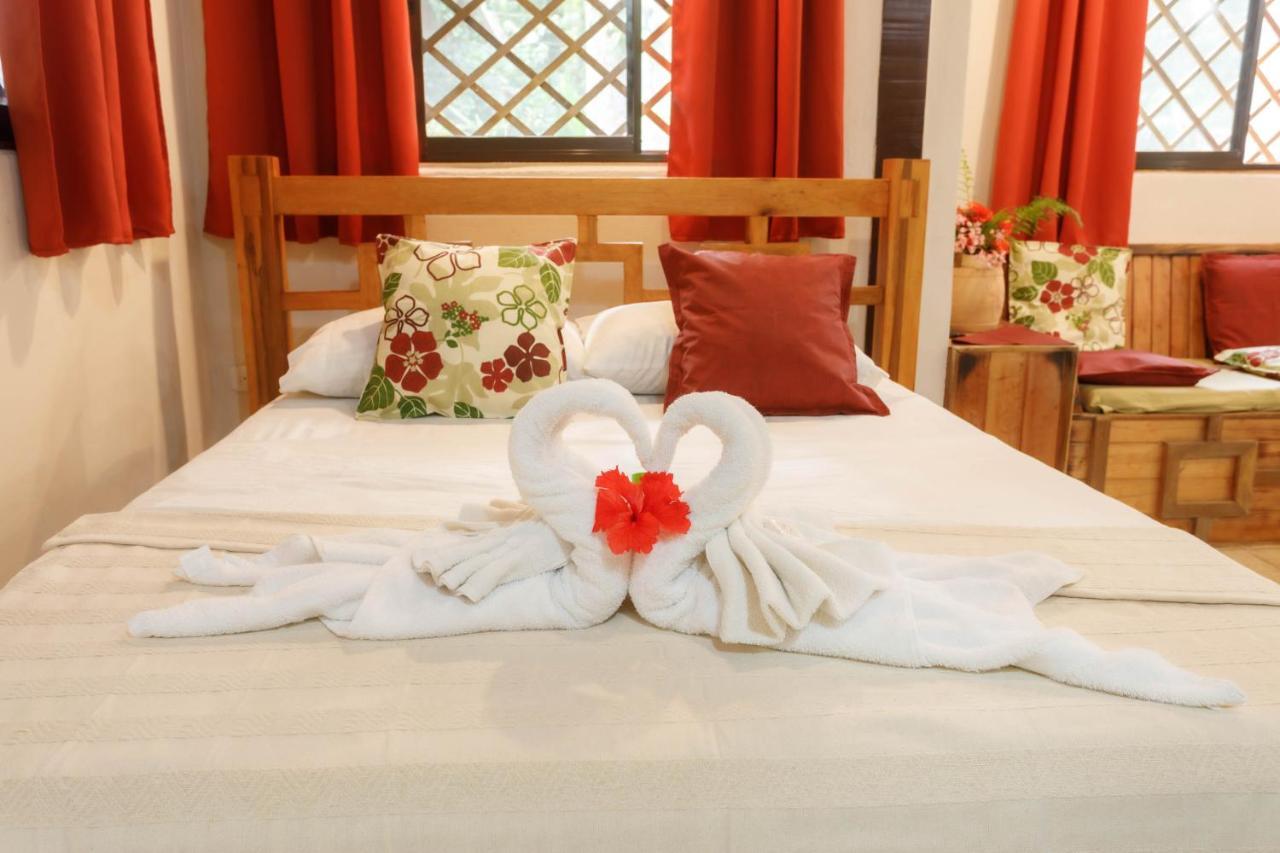 Hotel Casa Merlin Puerto Viejo de Talamanca Eksteriør billede