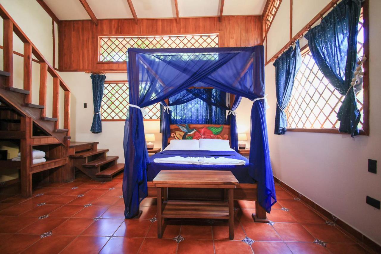 Hotel Casa Merlin Puerto Viejo de Talamanca Eksteriør billede