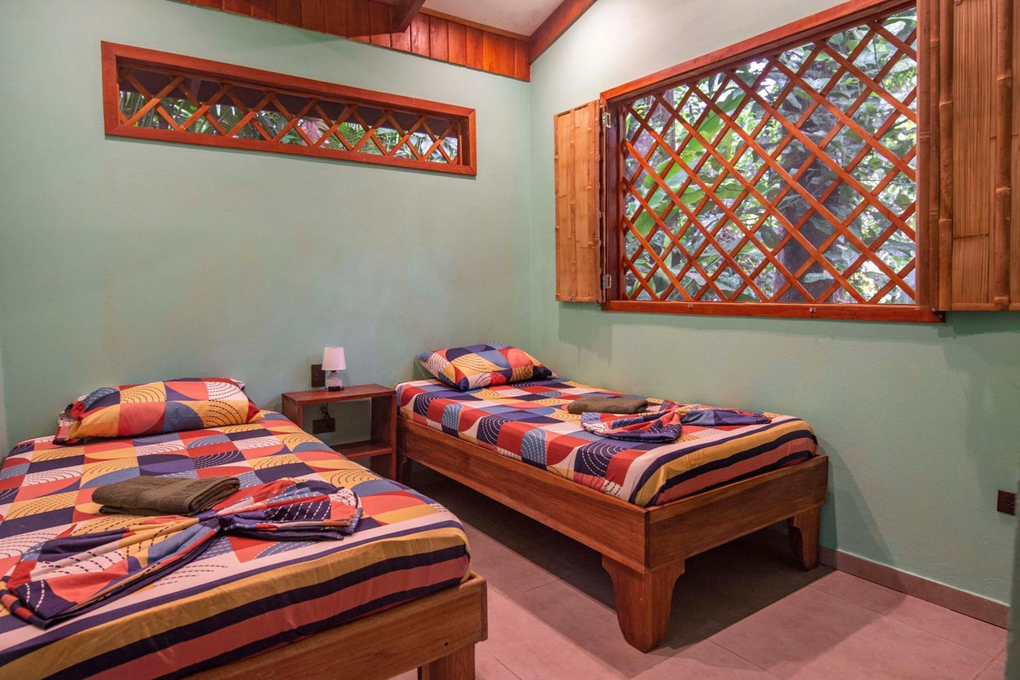 Hotel Casa Merlin Puerto Viejo de Talamanca Værelse billede