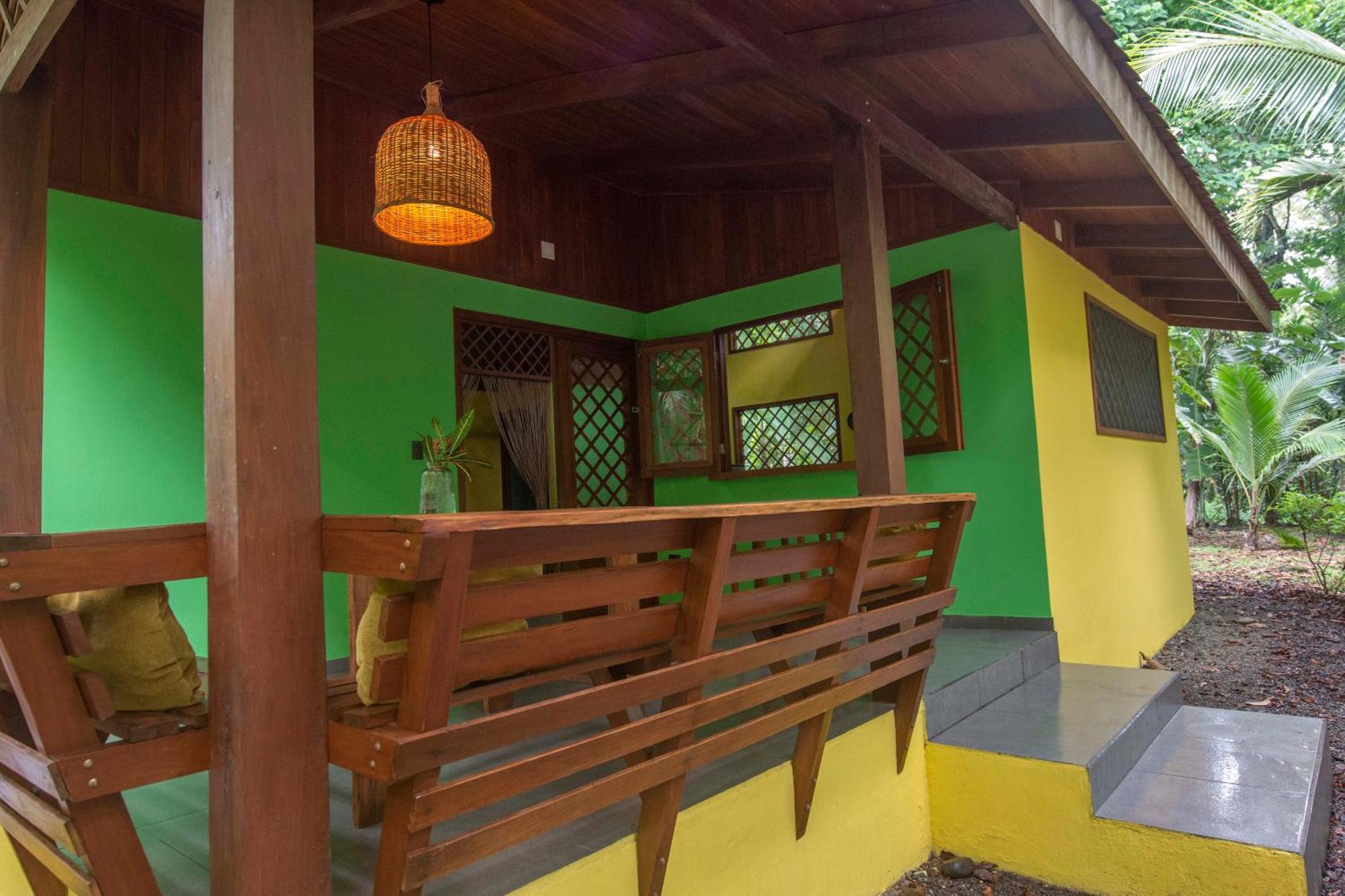 Hotel Casa Merlin Puerto Viejo de Talamanca Værelse billede